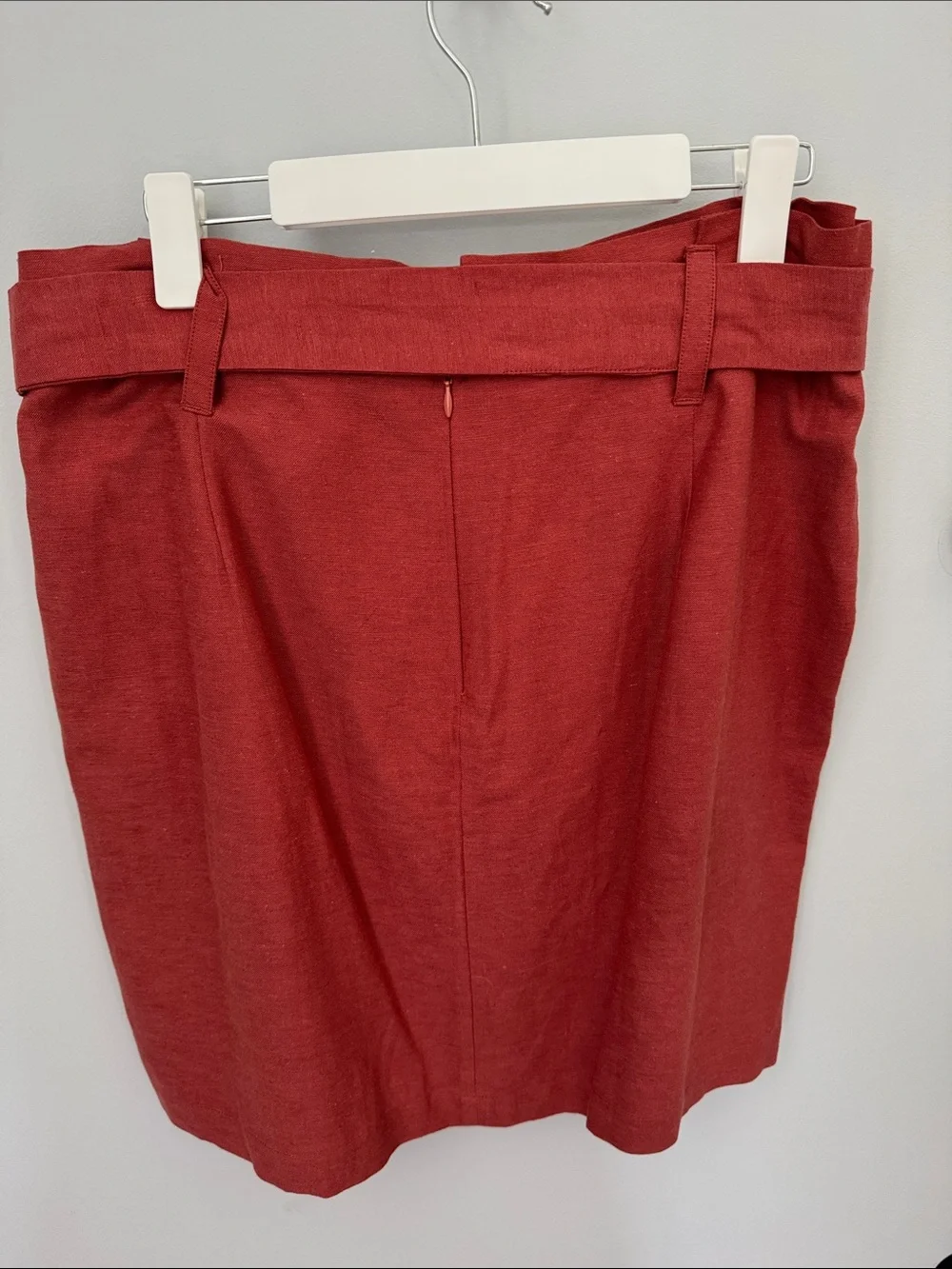 Venus Women's Rust Red Tie-Waist Button Skirt